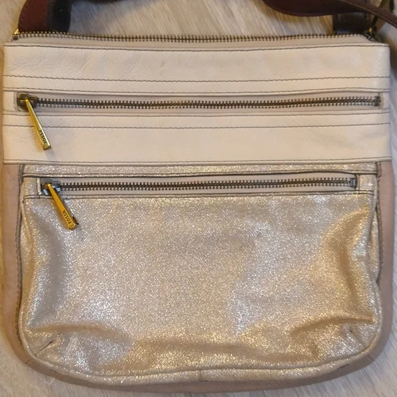 Fossil Crossbody Bag - Picture 6 of 6